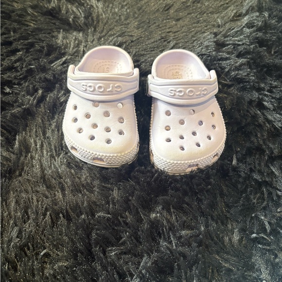 CROCS Other - CROCS Kids Classic Clog in White